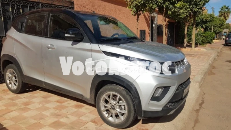 MAHINDRA KUV 100 prix Occasion Maroc